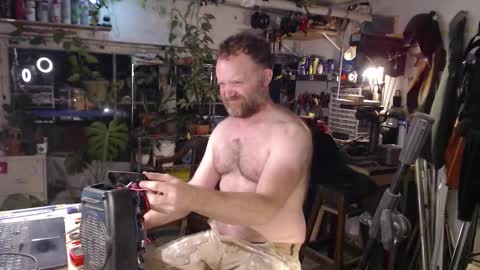 Snapshot of seattlemanwhore chatting on October 13, 2:06 pm Seattlemanwhore online show from October 13, 2:06 pm