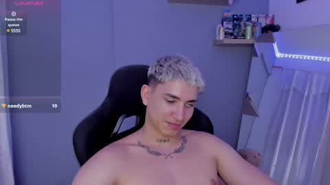 Sebastin online show from February 25, 7:36 pm