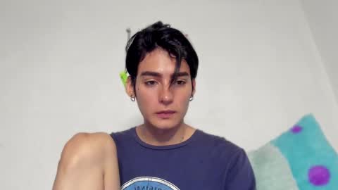 Snapshot of sebas_rosse chatting on December 11, 1:15 am sebastian online show from December 11, 1:15 am