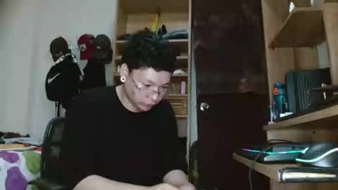 Sebas online show from February 23, 11:47 pm