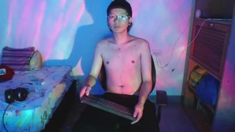 Sebas online show from April 5, 9:06 am