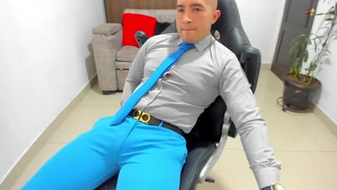 juan  sebastian online show from January 24, 6:14 pm