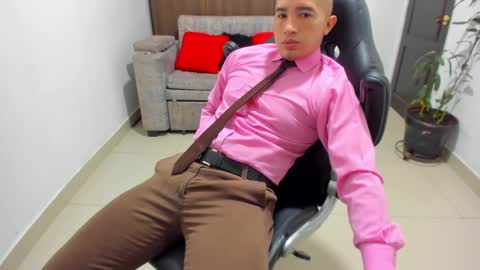 juan  sebastian online show from January 25, 12:37 pm