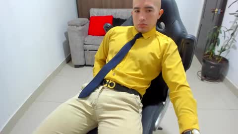 juan  sebastian online show from January 29, 12:13 pm