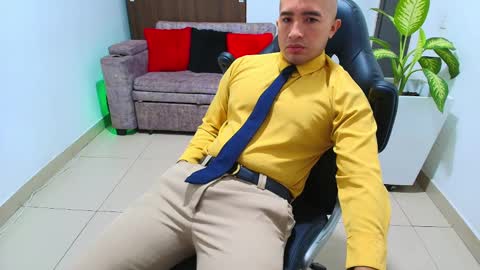 juan  sebastian online show from March 10, 12:15 pm