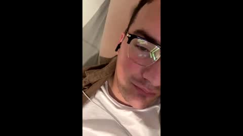 Snapshot of sebastianbrd1 chatting on September 28, 8:20 am Sebastian online show from September 28, 8:20 am