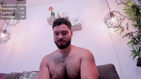 Instagram jeanpaulfit  online show from December 30, 12:32 am