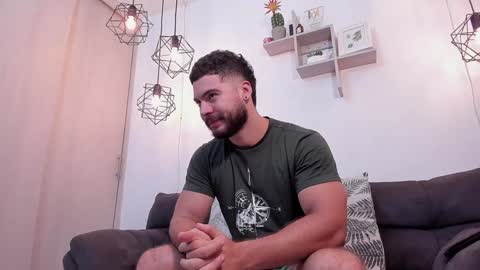 Instagram jeanpaulfit  online show from January 19, 1:01 pm