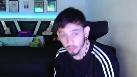 Sebas online show from February 10, 6:23 pm