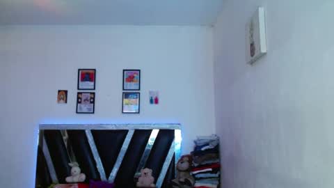 Snapshot of sebasxxl12 chatting on May 12, 9:34 pm Sebas online show from May 12, 9:34 pm