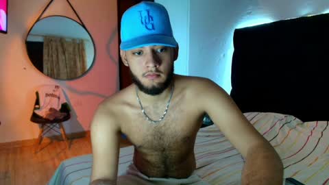 Snapshot of sebolaz chatting on April 29, 2:26 am ryan miller online show from April 29, 2:26 am