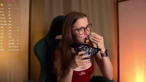 Brenda online show from September 13, 4:07 pm