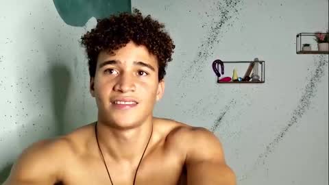 Snapshot of second_kai chatting on December 7, 7:49 am kai online show from December 7, 7:49 am