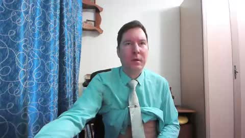 Snapshot of secret_lover_xxx chatting on May 17, 8:01 am Secret lover XXX online show from May 17, 8:01 am