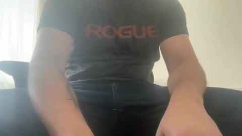 secretagent17 online show from April 16, 9:32 am