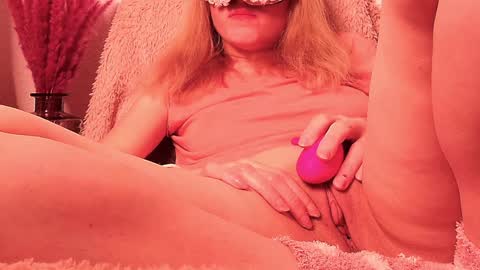 Anni online show from December 30, 10:55 pm