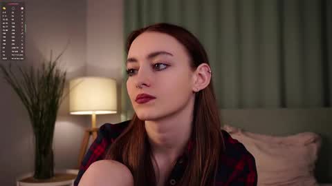 Snapshot of secrethustle chatting on January 8, 11:34 am Lily online show from January 8, 11:34 am