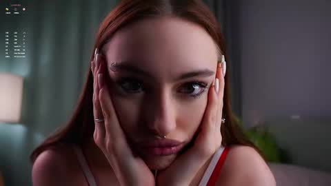 Snapshot of secrethustle chatting on February 13, 1:51 pm Lily online show from February 13, 1:51 pm