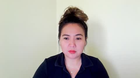 Snapshot of secretlover010101 chatting on January 7, 2:42 am MILAN online show from January 7, 2:42 am