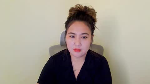 Snapshot of secretlover010101 chatting on January 11, 2:30 am MILAN online show from January 11, 2:30 am