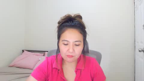 Snapshot of secretlover010101 chatting on February 22, 5:34 am MILAN online show from February 22, 5:34 am