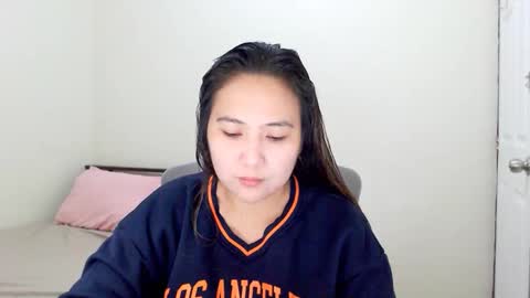 Snapshot of secretlover010101 chatting on February 25, 6:14 am MILAN online show from February 25, 6:14 am