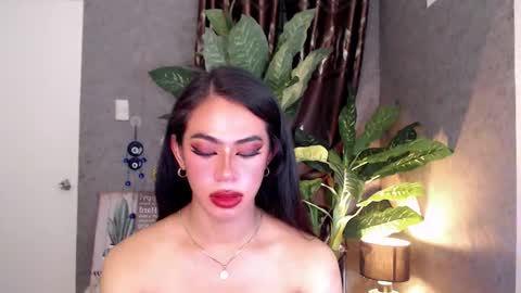 Snapshot of sectivedivadoll69x chatting on December 11, 10:14 am xam online show from December 11, 10:14 am