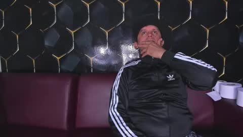 Snapshot of seductionxlive21 chatting on February 7, 6:06 am SeductionXLive online show from February 7, 6:06 am