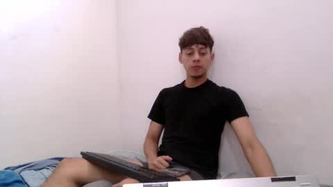 Angel online show from November 8, 6:07 pm