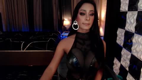 Snapshot of seductive_bianca chatting on November 7, 7:30 am Bianca online show from November 7, 7:30 am