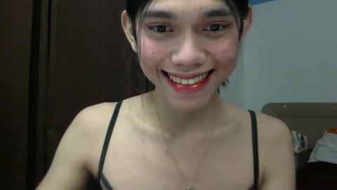 Snapshot of seductive_nessie chatting on November 23, 10:59 am seductive_nessie online show from November 23, 10:59 am