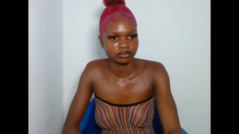 seductive_sugar247 online show from April 5, 6:21 am