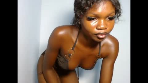 seductive_sugar247 online show from April 9, 2:11 am