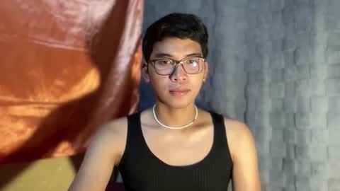 William online show from November 18, 4:00 pm