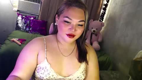 Its me Jazzi online show from March 17, 5:49 pm