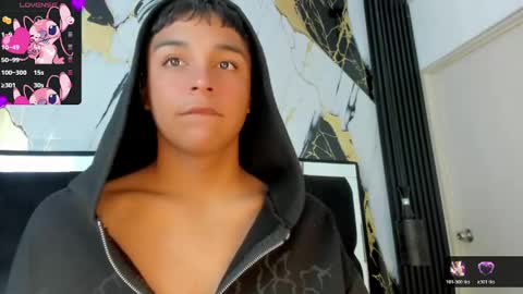 seductivo online show from April 17, 5:10 am