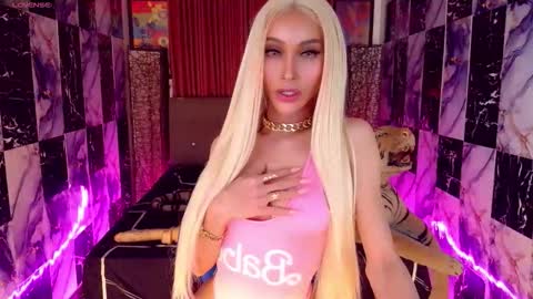 KATARINA LUST online show from April 2, 10:07 pm