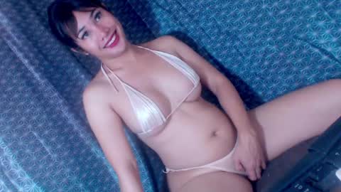 Julia Starlette online show from April 21, 11:05 am