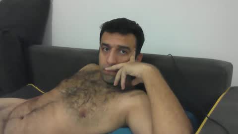 Snapshot of sedulo chatting on January 6, 9:11 pm seyfo online show from January 6, 9:11 pm