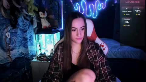 Snapshot of selby_paine chatting on May 12, 9:12 pm Selby online show from May 12, 9:12 pm