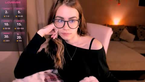 selectrra online show from September 27, 10:37 pm