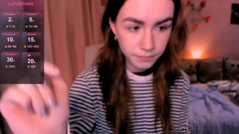 selectrra online show from April 15, 8:20 pm