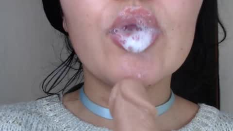 Snapshot of selena__angel chatting on October 30, 12:28 pm Gaby but call me selena instagram sele04angel1 online show from October 30, 12:28 pm