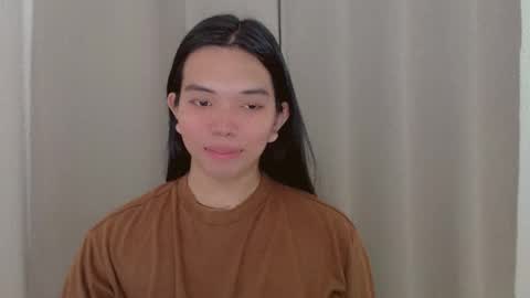 Snapshot of selena_fuckdoll chatting on December 9, 5:29 am Selena online show from December 9, 5:29 am