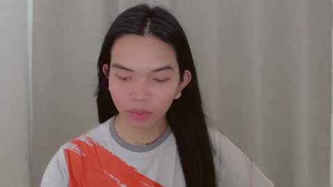 Snapshot of selena_fuckdoll chatting on December 18, 3:15 am Selena online show from December 18, 3:15 am