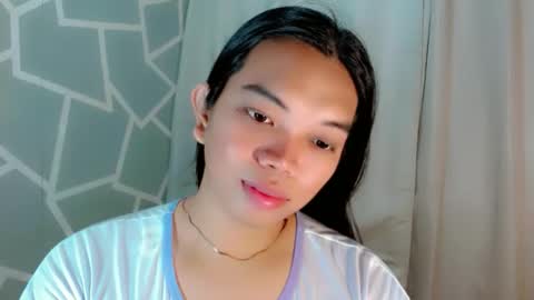 Selena online show from April 5, 11:24 pm