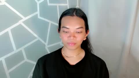 Snapshot of selena_fuckdoll chatting on May 16, 2:19 am Selena online show from May 16, 2:19 am