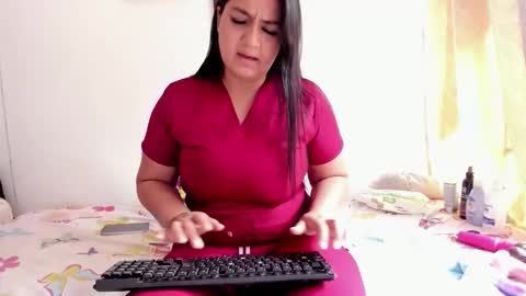 Snapshot of selena_jhonson1 chatting on October 21, 3:24 pm Karen online show from October 21, 3:24 pm