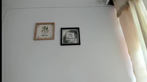 Snapshot of selena_jhonson1 chatting on December 3, 2:59 pm Karen online show from December 3, 2:59 pm