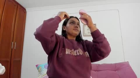 Karen online show from April 17, 1:14 pm